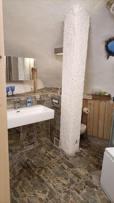 Il Villaggio Dei Puffi Bardineto Esterno foto