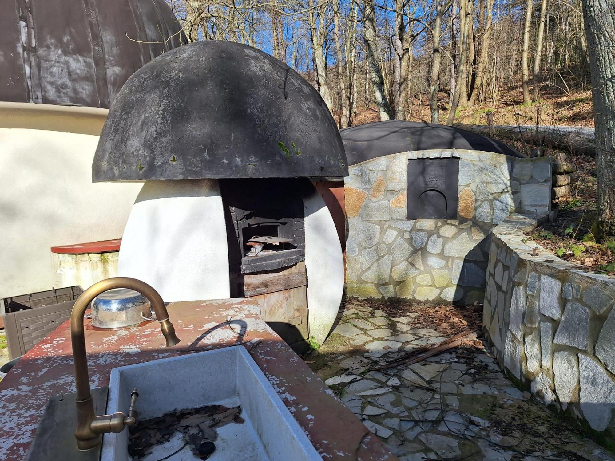 Il Villaggio Dei Puffi Bardineto Esterno foto